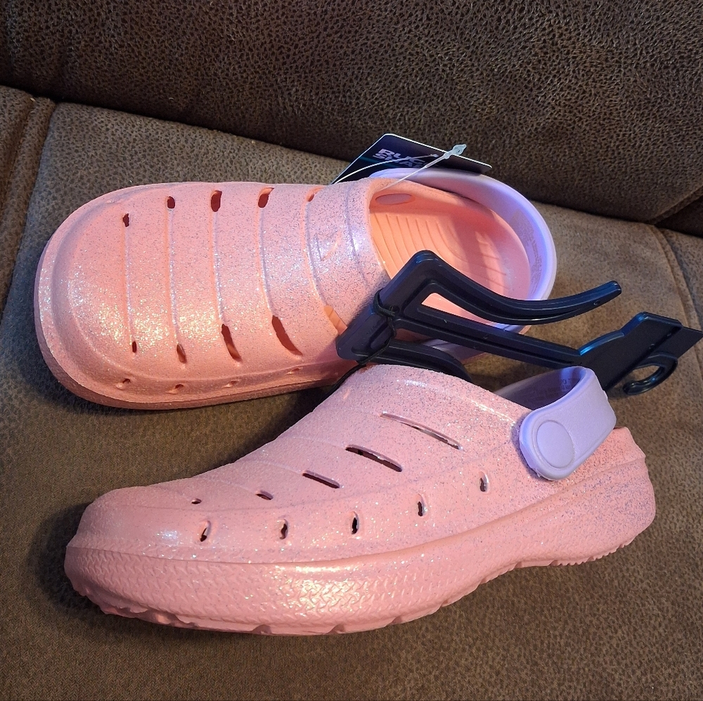 Rugged Shark Glitter Pink Kids Slip-On Clog Size 11